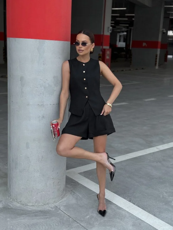 Жилет с круглым горлом цвет чёрный