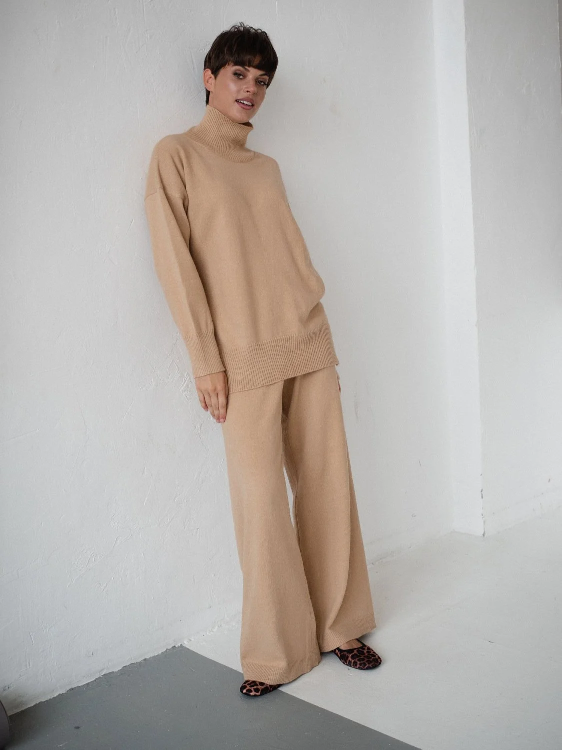 Костюм из ангоры цвет Песок Костюм из ангоры цвет Песок