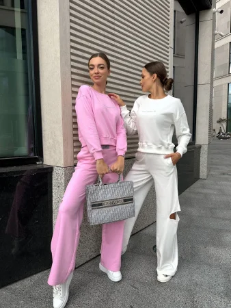 Костюм "I am a BRILLIANT" цвет Пинк Купить Костюм "I am a BRILLIANT" цвет Пинк в фирменном магазине спортивной одежды Brillante.by