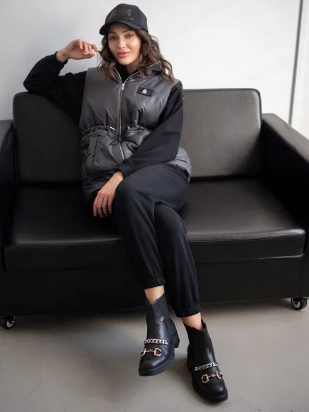 Безрукавка женская цвет Графит Безрукавка женская цвет Графит - в фирменном магазине спортивной одежды Brillante.by