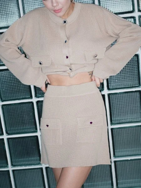 Костют AMOUR цвет бежевый Костют AMOUR цвет бежевый - в фирменном магазине спортивной одежды Brillante.by