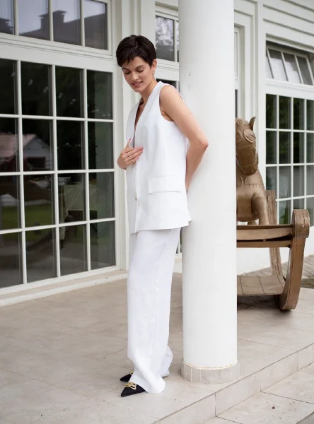 Жилет удлиненный цв. белый - в фирменном магазине спортивной одежды Brillante.by