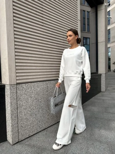 Костюм "I am a BRILLIANT" цвет Молочный Костюм "I am a BRILLIANT" цвет Молочный