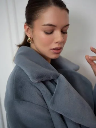 Шуба халат цвет Серо-голубой Купить Шуба халат цвет Серо-голубой в фирменном магазине спортивной одежды Brillante.by