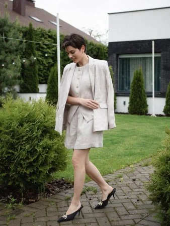 Жакет двубортный цвет натуральный Купить Жакет двубортный цвет натуральный в фирменном магазине спортивной одежды Brillante.by