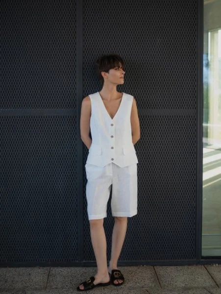 Бермуды льняные цвет белый