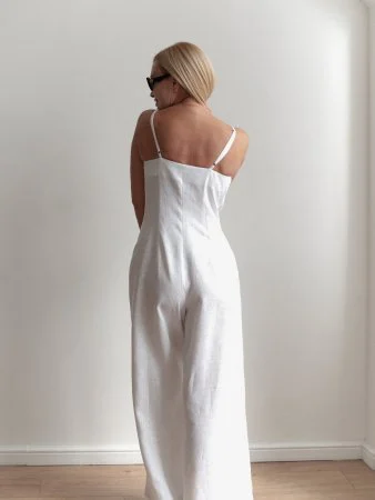 Комбинезон брючный цвет белый Купить Комбинезон брючный цвет белый в фирменном магазине спортивной одежды Brillante.by