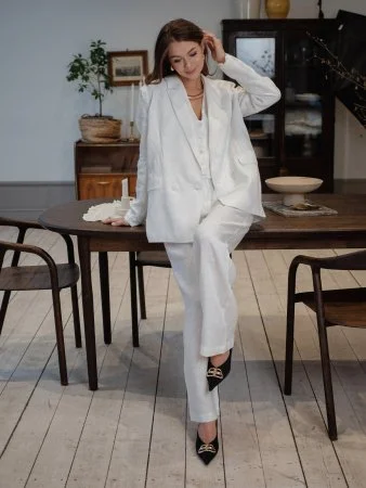 Жакет женский цвет Белый Купить Жакет женский цвет Белый в фирменном магазине спортивной одежды Brillante.by