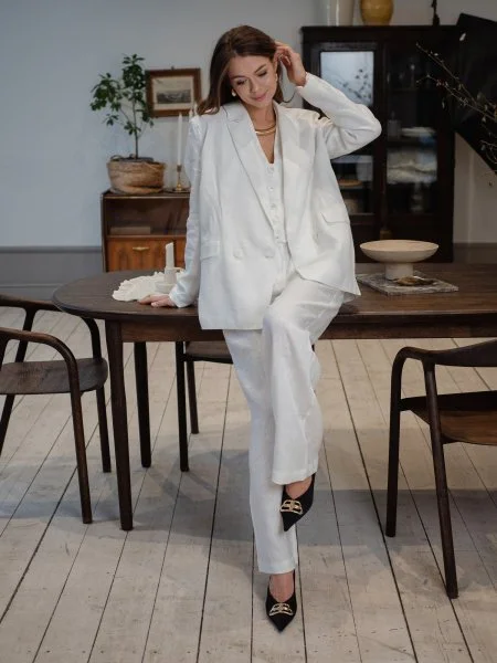 Жакет женский цвет Белый Жакет женский цвет Белый - в фирменном магазине спортивной одежды Brillante.by