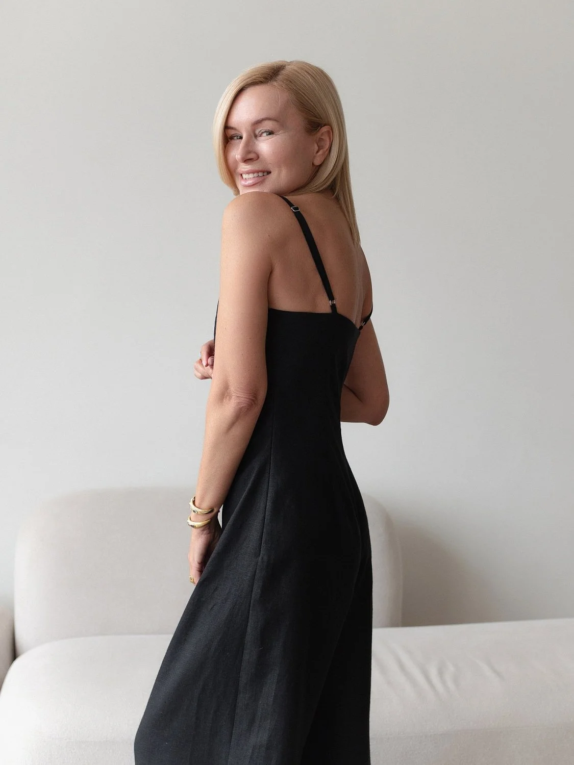 Комбинезон брючный цвет черный Комбинезон брючный цвет черный