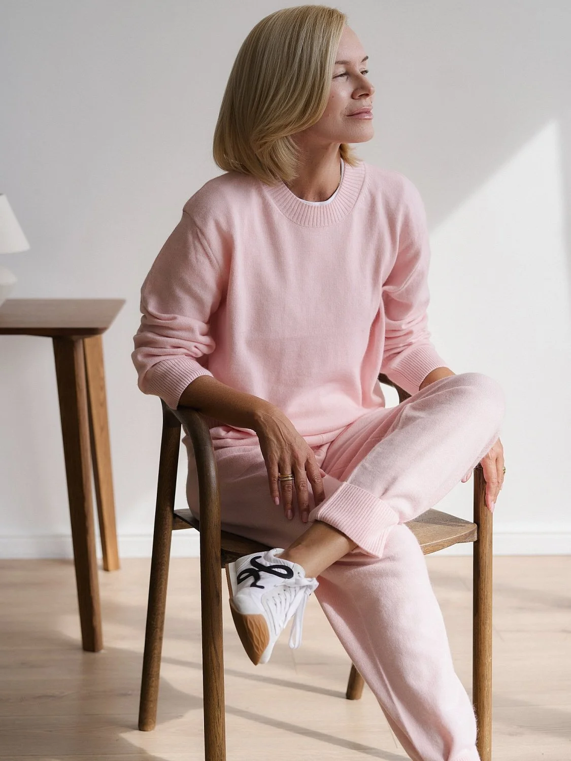 Костюм из шерсти ангоры цвет ПЕРСИКОВО-РОЗОВЫЙ