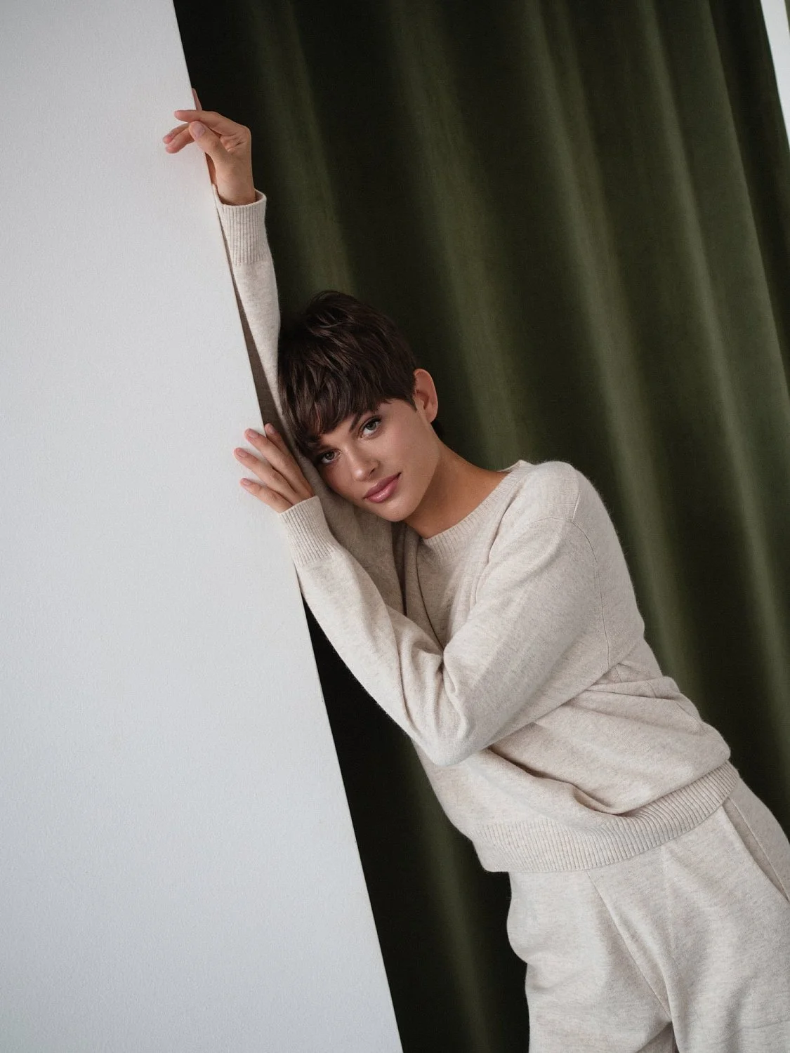 Костюм из ангоровой шерсти цвет БЕЖЕВЫЙ МЕЛАНЖ Костюм из ангоровой шерсти цвет БЕЖЕВЫЙ МЕЛАНЖ