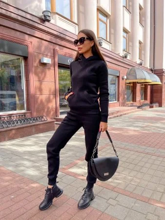 Костюм спортивный женский цвет Черный Купить Костюм спортивный женский цвет Черный в фирменном магазине спортивной одежды Brillante.by