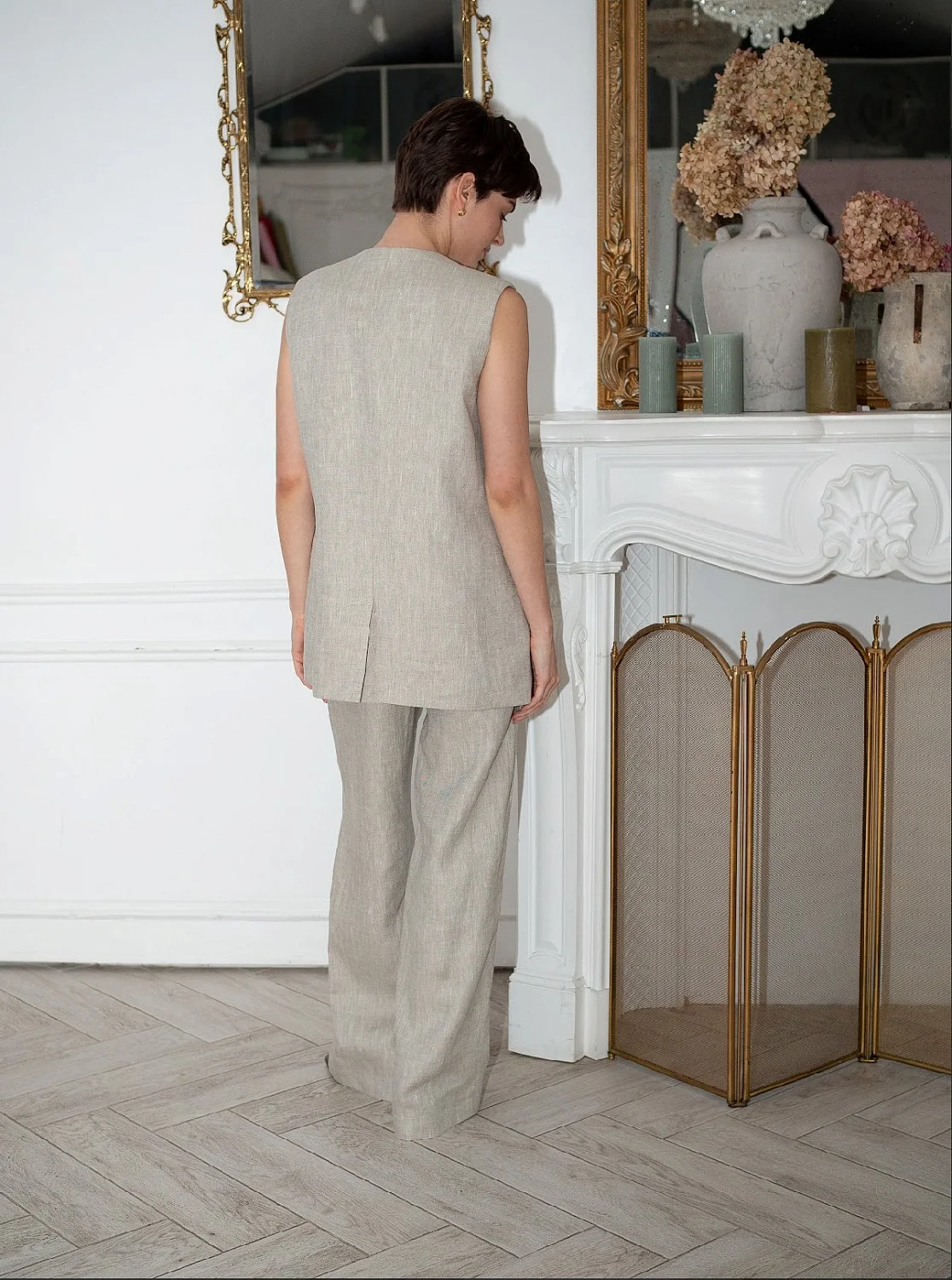 Жилет удлиненный цв. беж (рис.мелкая ёлочка) Жилет удлиненный цв. беж (рис.мелкая ёлочка)